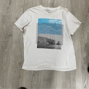 Kids Aeropostale white graphic tee size XL